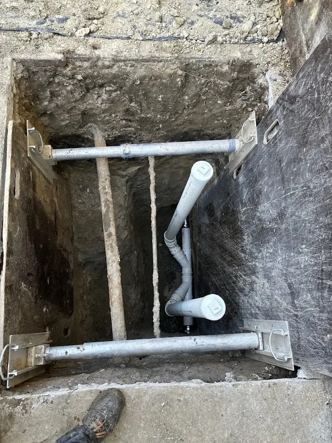Experienced plumber completing Drain Cleaning work in Manistee